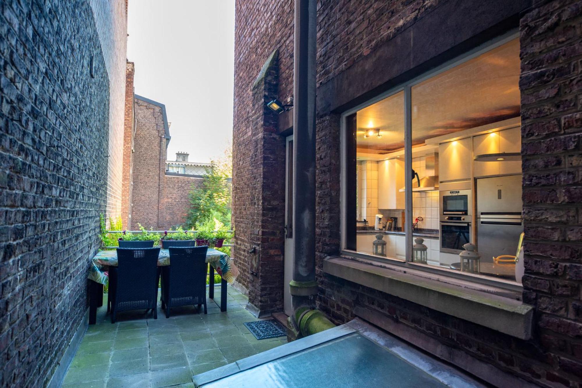 Belle Maison Bourgeoise Partagee De 4 Logements Liège Zewnętrze zdjęcie